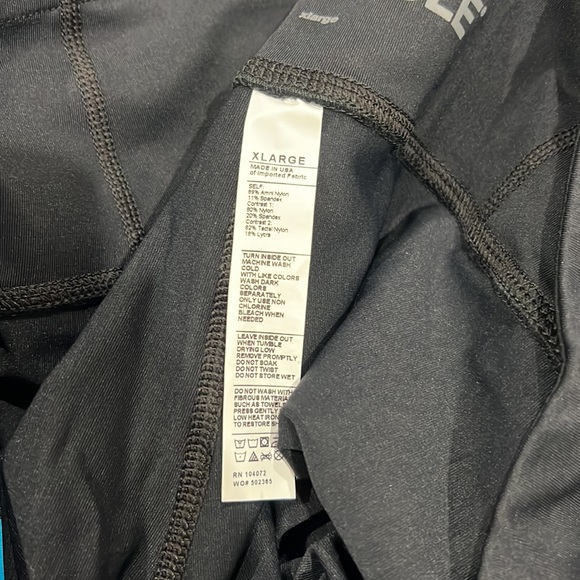 NEW • SoulCycle • Womens Colorblock Chi Crop Athletic Leggings Black Large / XL - Picture 5 of 5